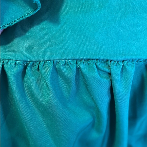 Green Women's Top size small - Picture 3 of 4